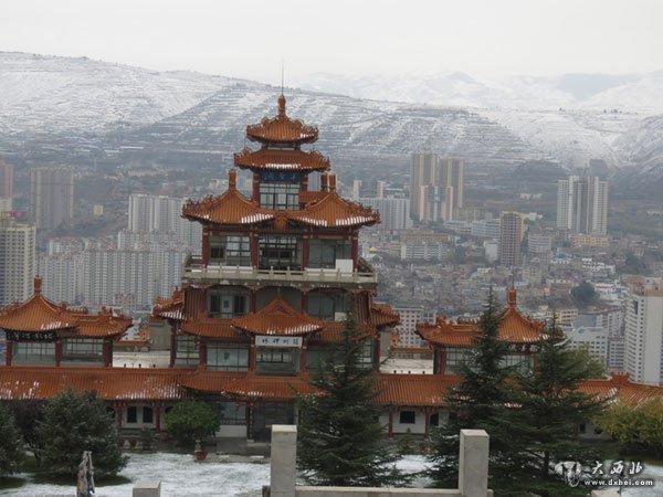 秋末一场雪