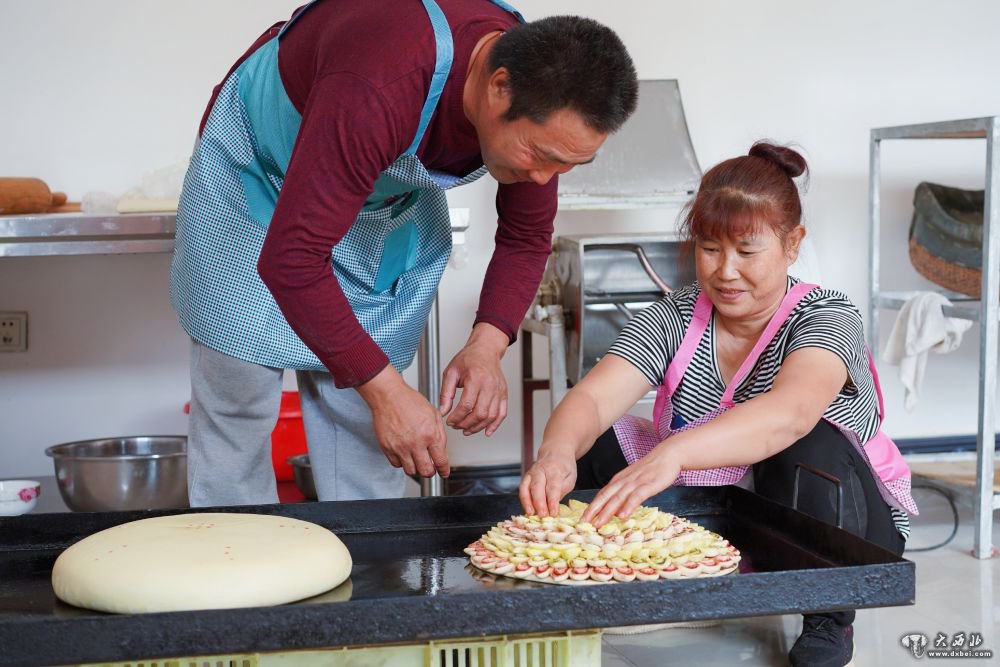 我家月饼像轱辘